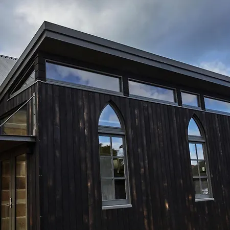 St Martins Of Tasmania - Converted Heritage Listed Church Dunalley Exterior photo